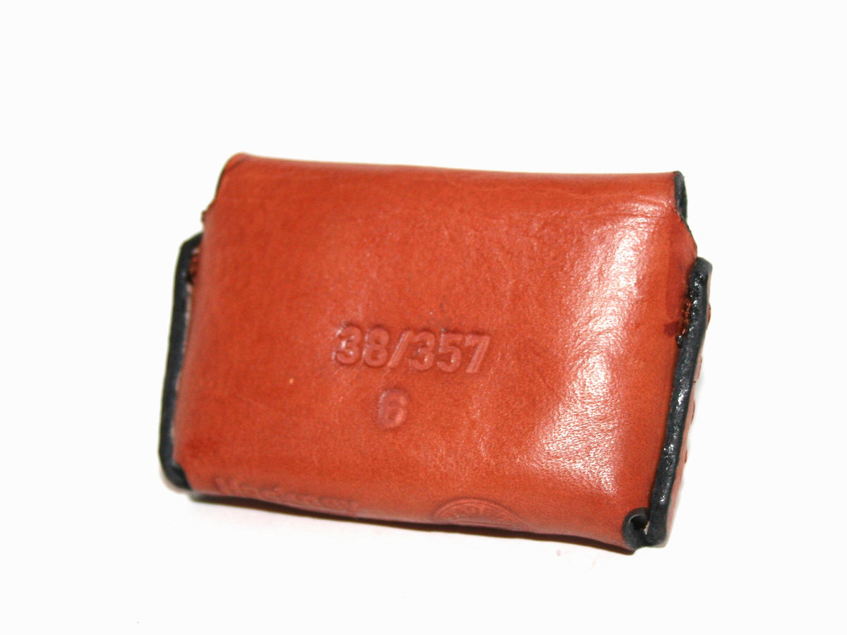 pocket pouch 38 or 357 Ammo 6 rounds holder Bond Arms, leather, pocket carry wallet