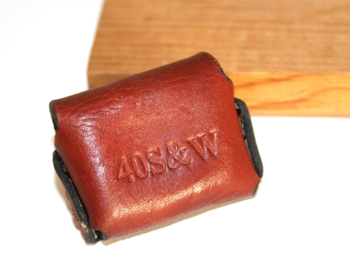 pocket pouch 40 Ammo holder 4rd Bond Arms, leather, for 40 S&W shells, pocket carry wallet