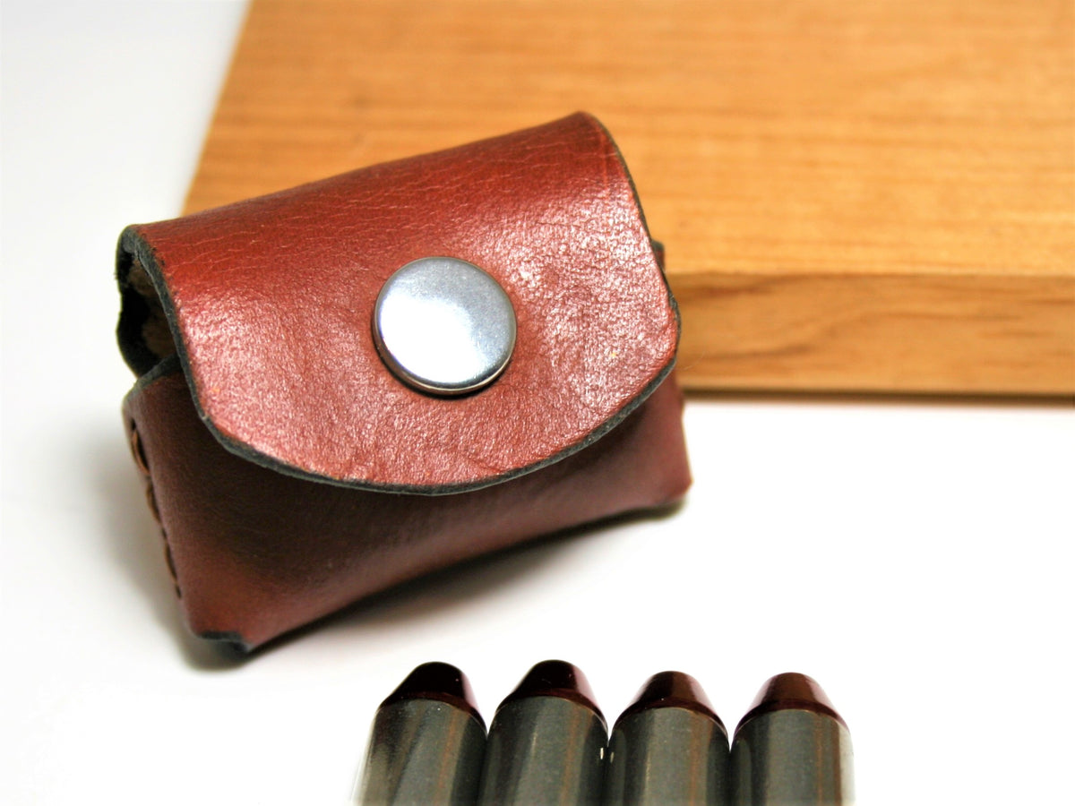 pocket pouch 40 Ammo holder 4rd Bond Arms, leather, for 40 S&W shells, pocket carry wallet