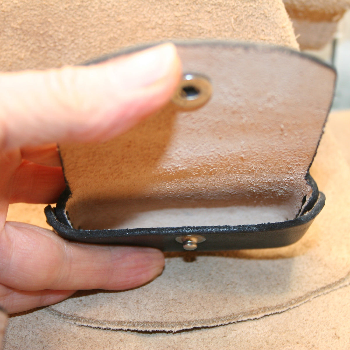 pocket pouch 44 spl / 44 mag Ammo holder for  6 rounds, leather pocket carry