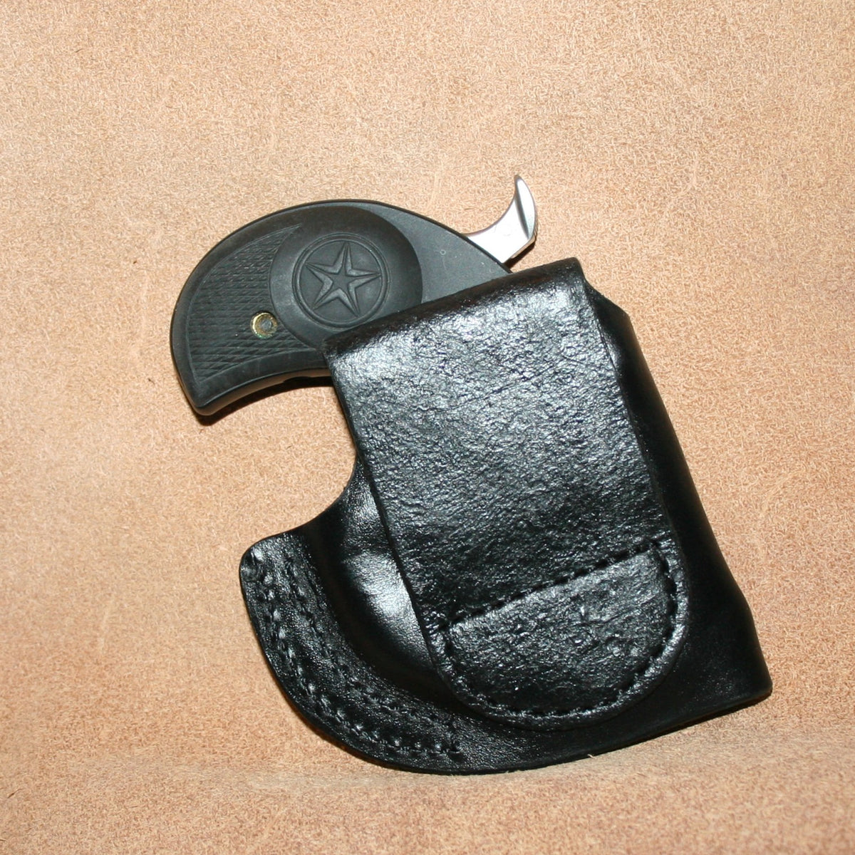 Bond Arms   Holster  Derringer Stinger, Foldback leather belt loop USA Made