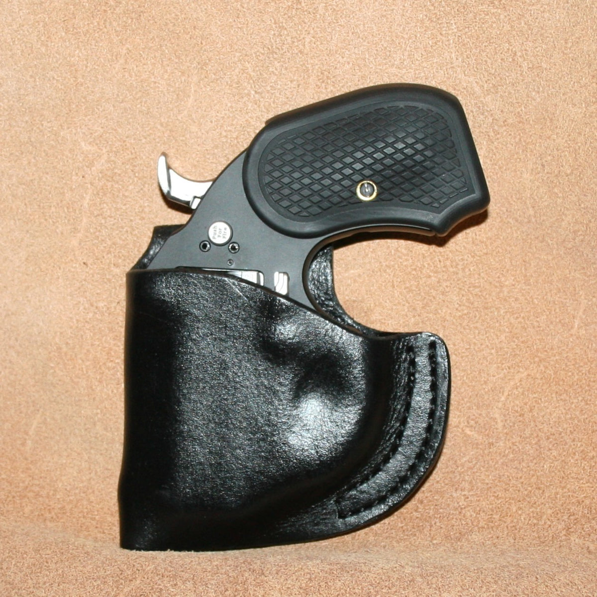Bond Arms   Holster  Derringer Stinger, Foldback leather belt loop USA Made