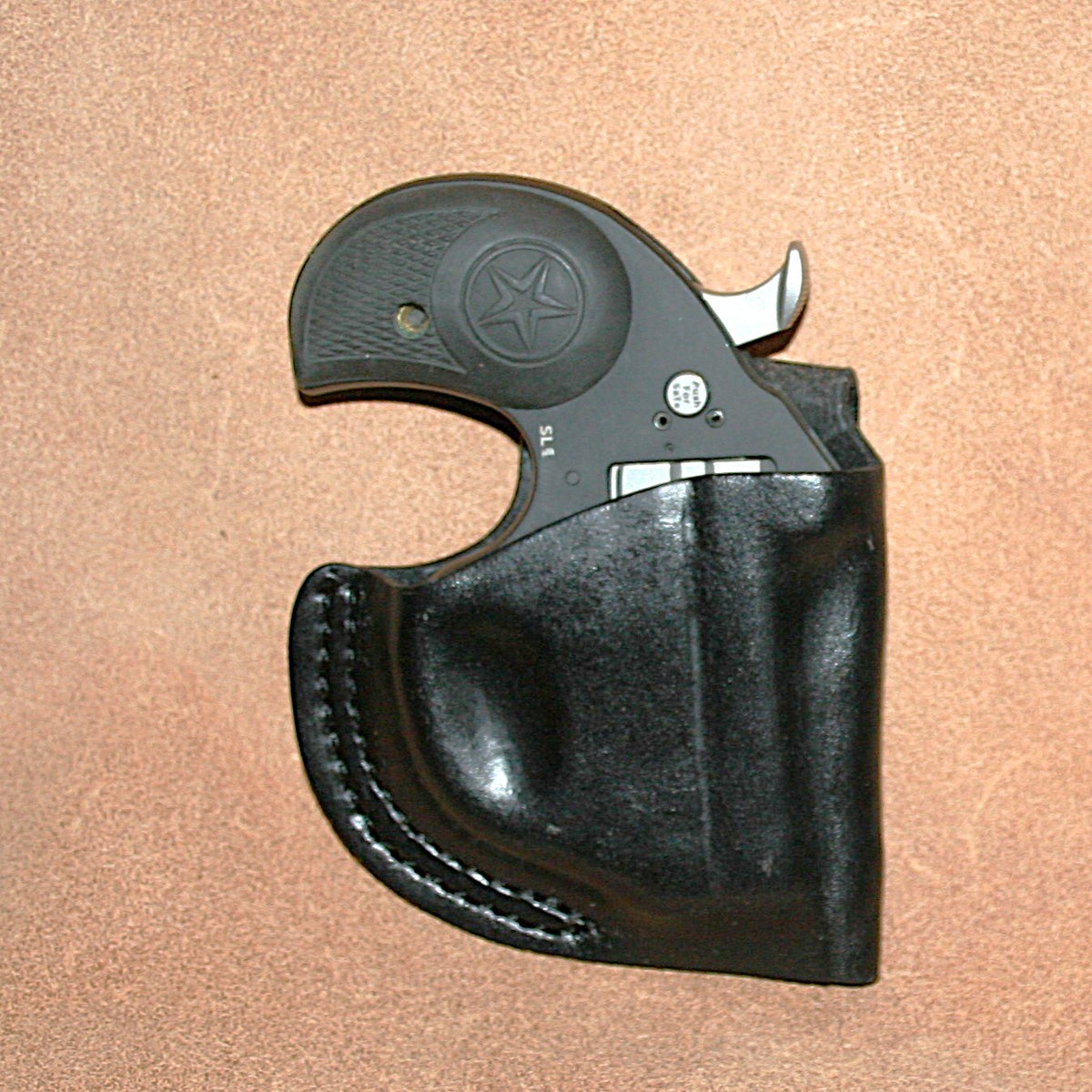 Bond Arms   Holster  Derringer Stinger, Foldback leather belt loop USA Made